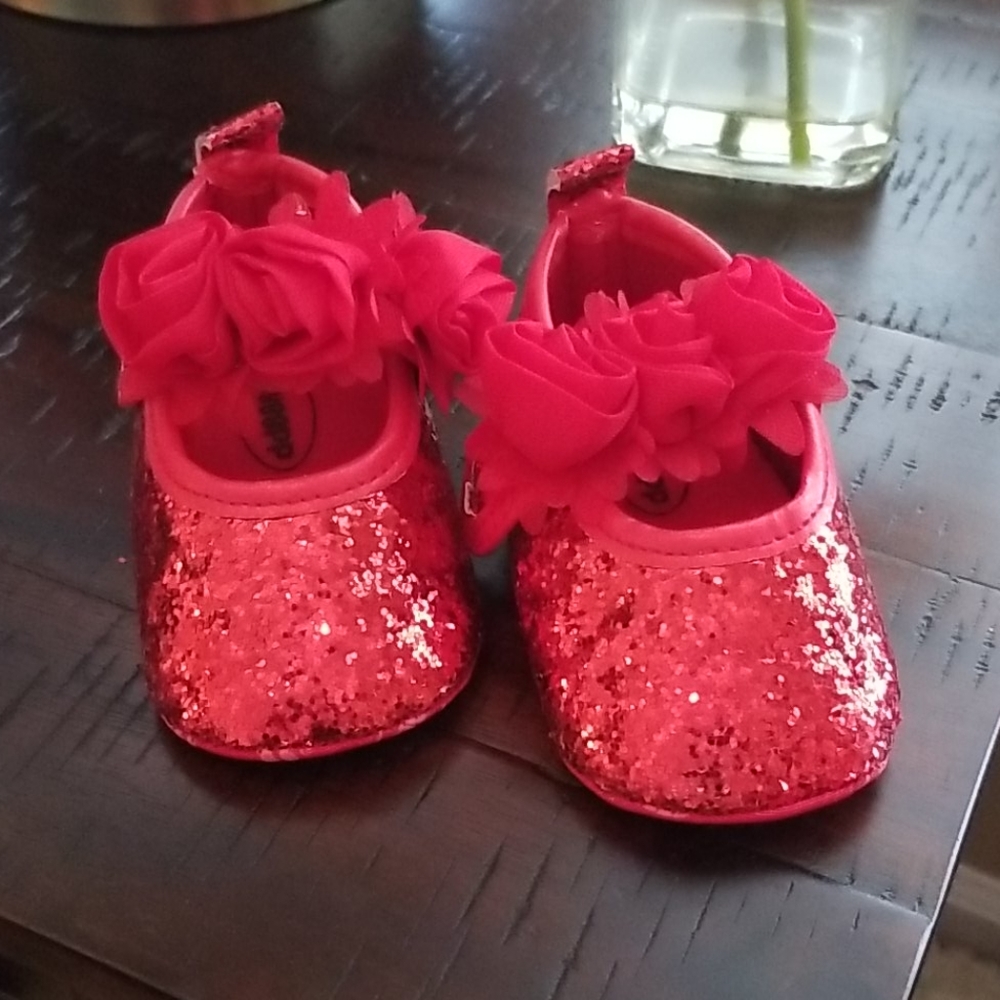 Baby red slippers (crib shoe)